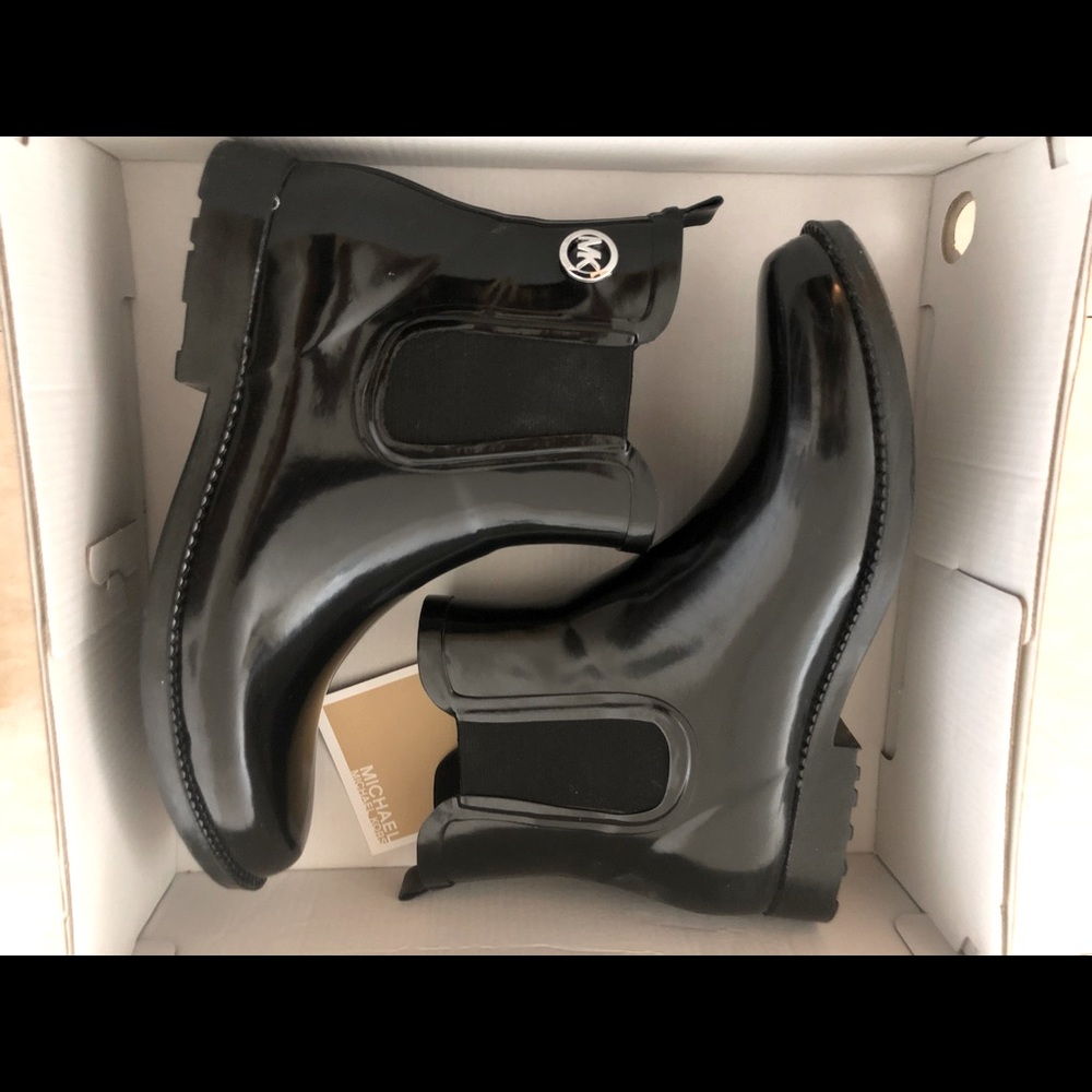 Michael kors rain boots 👢